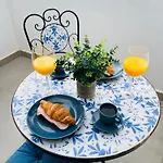 Charming One Bed Flat In Apartamento